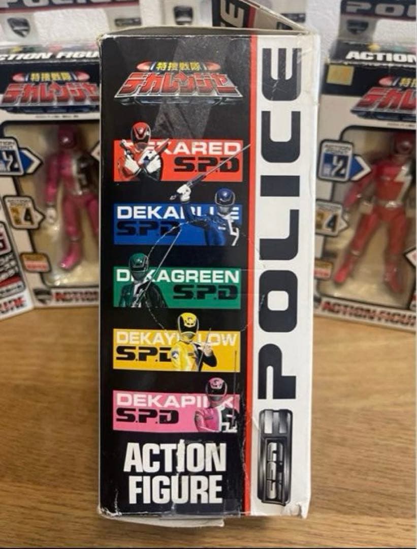 特捜戦隊　デカレンジャー　フィギュア　戦隊ヒーロー　特撮 平成　おもちゃ レア