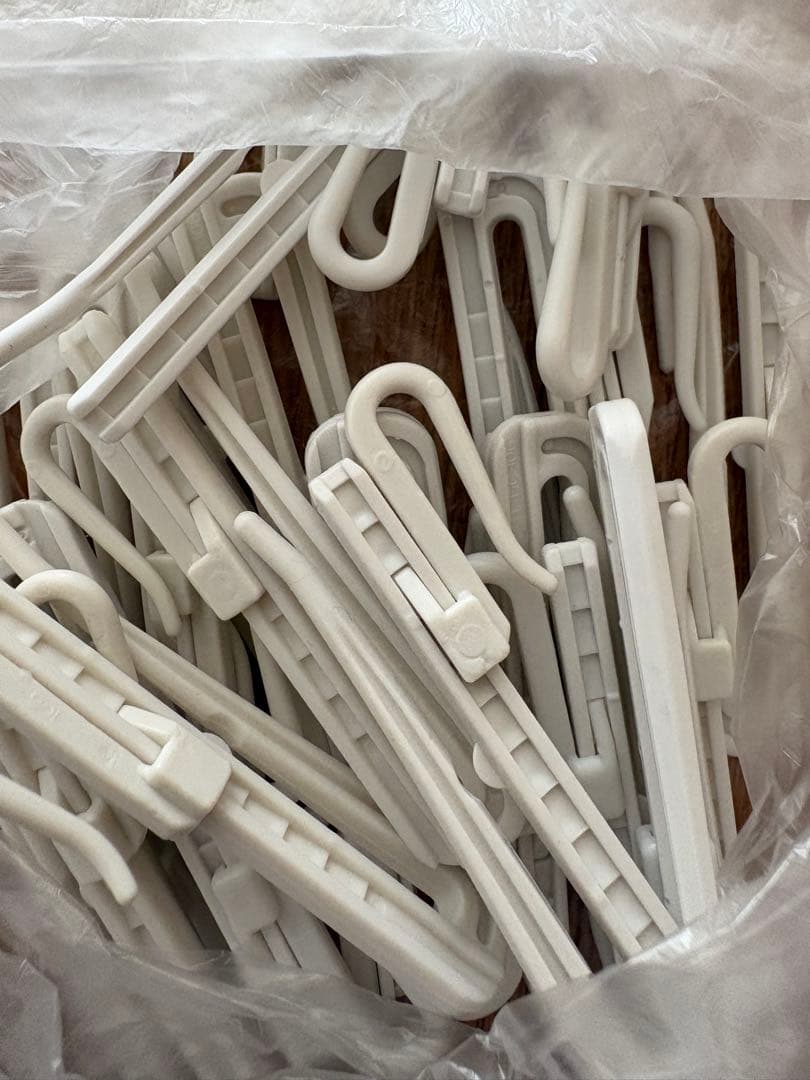 ニトリ　イエロー プリーツカーテン遮光2級