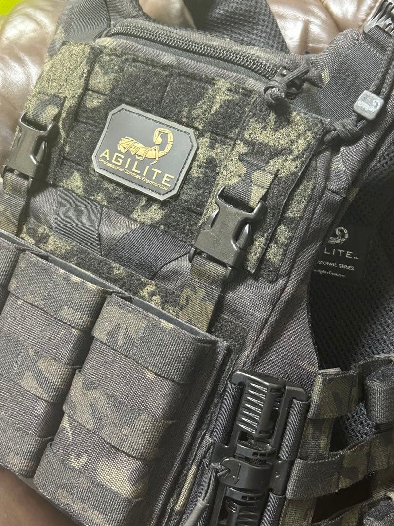 【美品】実物AGILITE K19 実物装備多数マルチカムブラック esstac