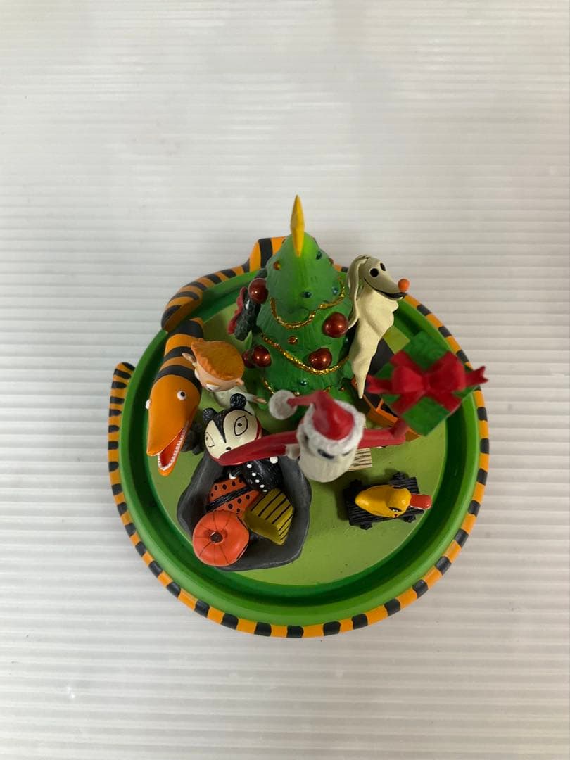 3000個限定 ナイトメア ビフォア クリスマス ドームヴィネット Disney