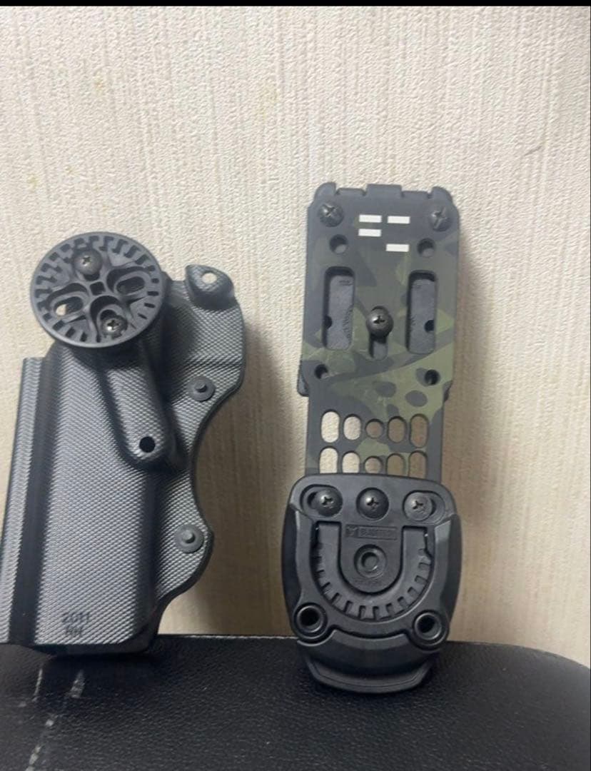 実物　ハイキャパ　ホルスター　コンバットマスター　tti staccato