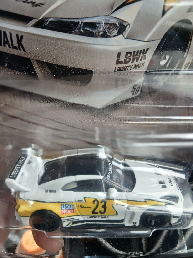 ホットウィール リバティウォーク エラー Gtr35。