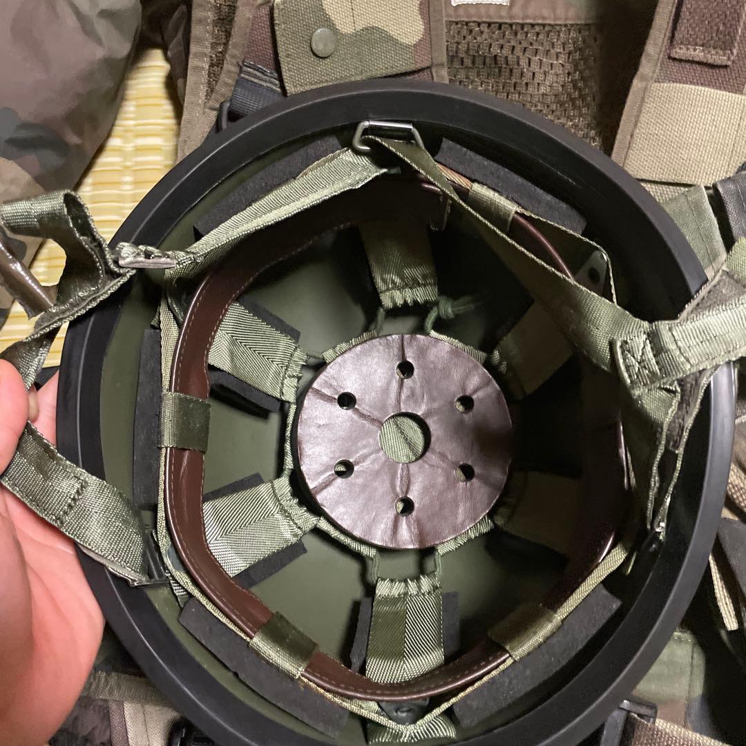 フランス軍　迷彩服　上下　ベスト　f1ヘルメット