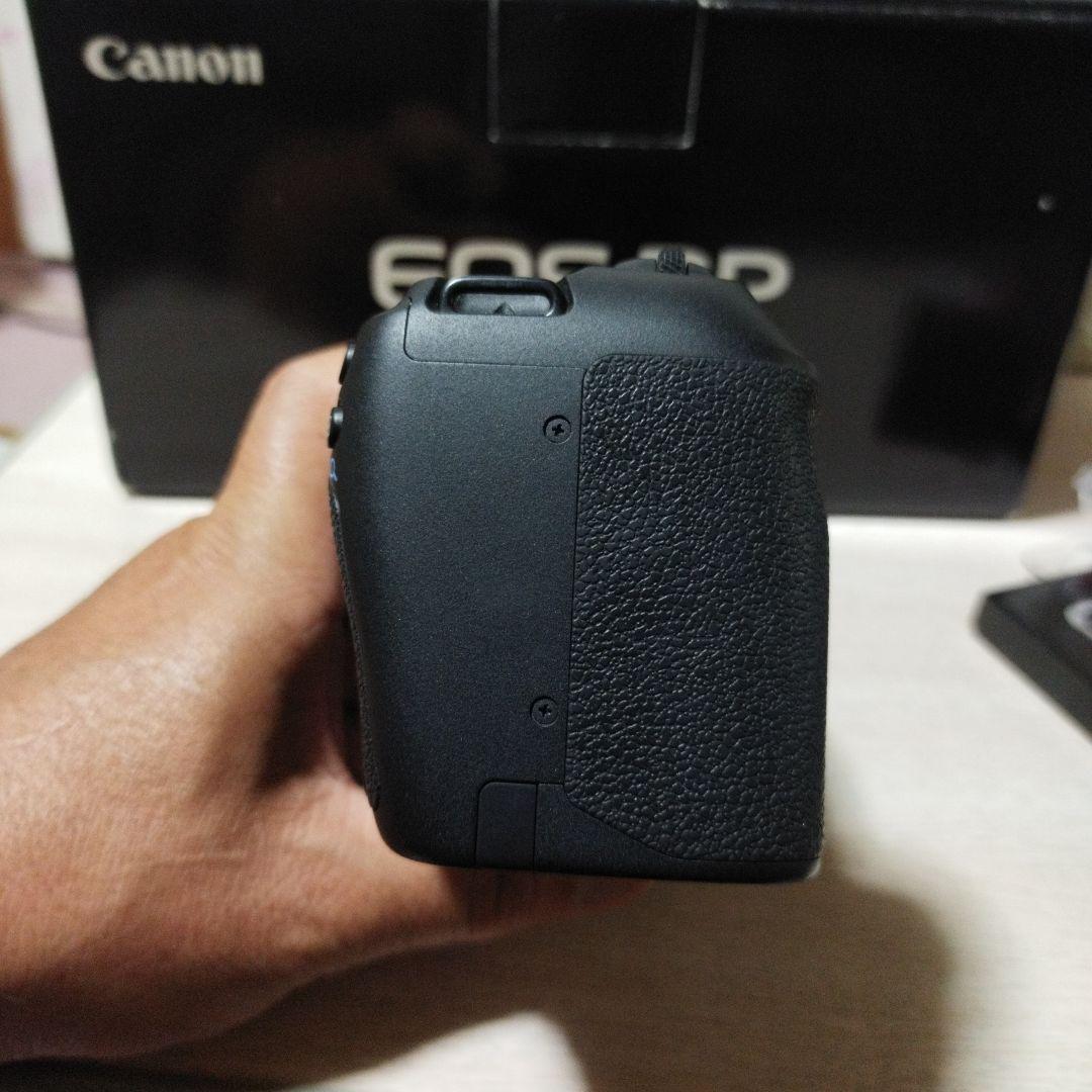 canon eos RP 本体