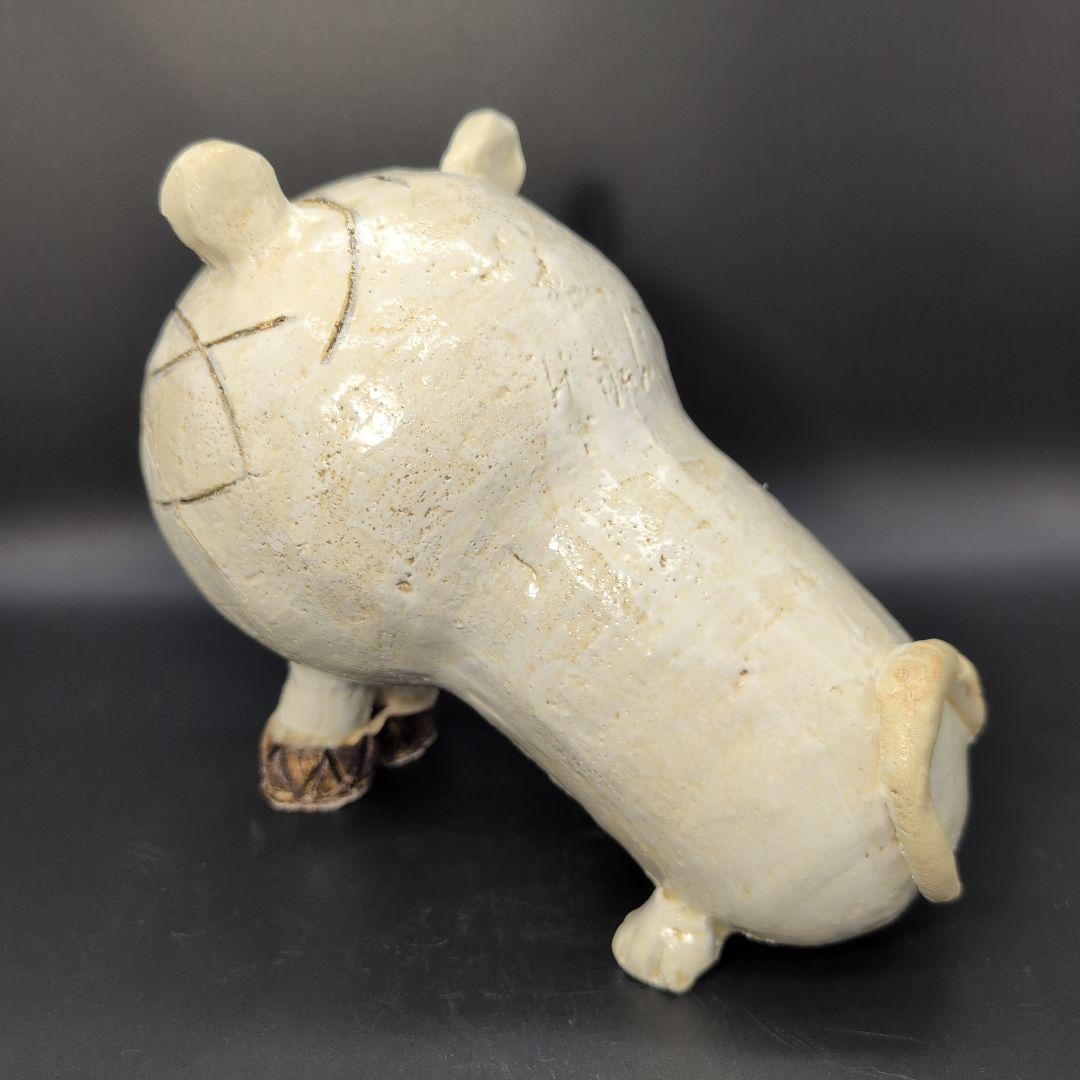 【新品未使用】癒し ホワイト キャット (中) 瀬戸焼　ネコ 置物