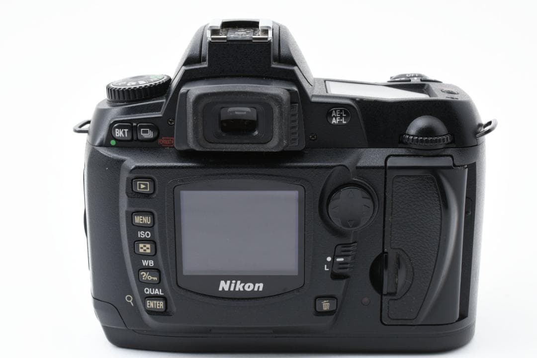 Nikon ニコン D70　✨お得なCFカード付き✨簡単操作で一眼デビュー最適✨