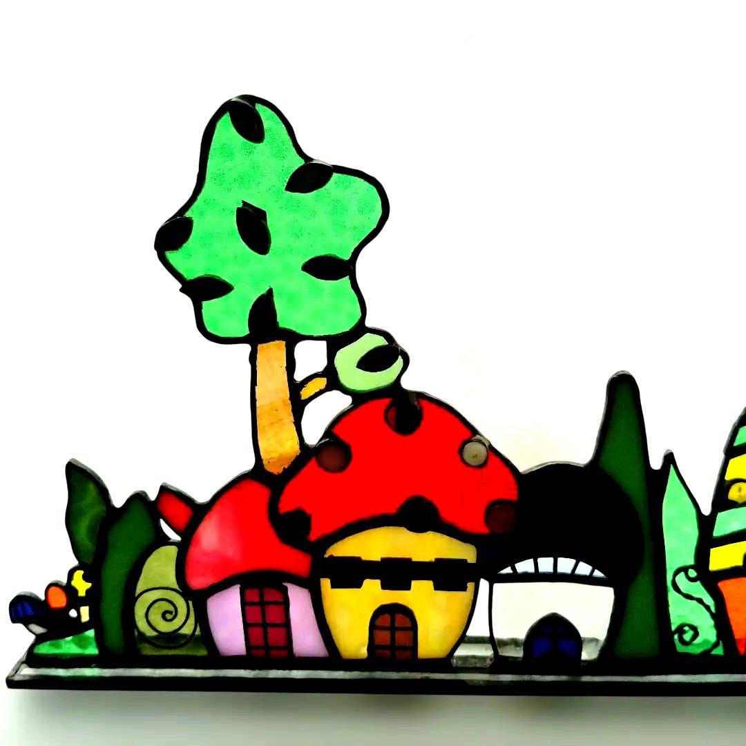 ステンドグラスきのこのお家