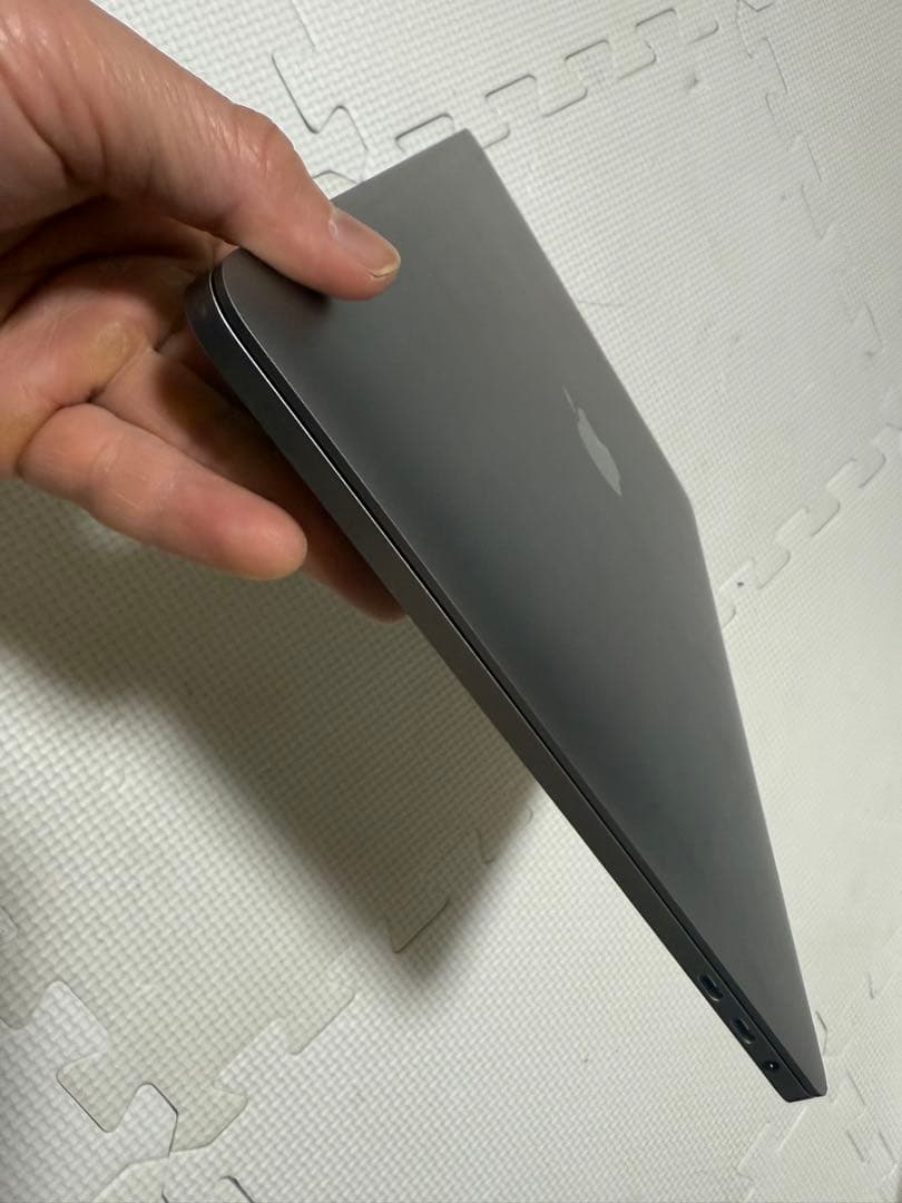 MacBook Pro13インチ 32GB/2TB Corei7