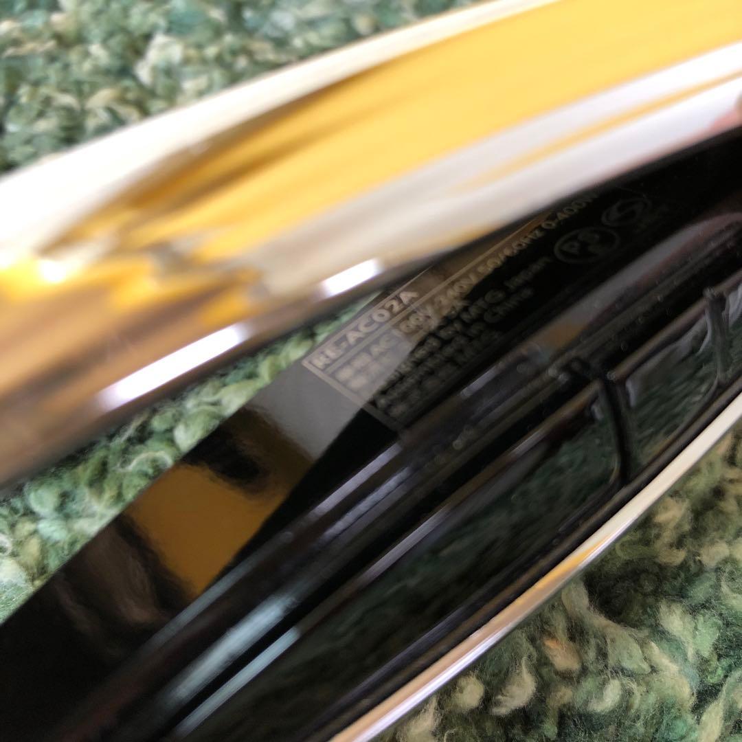 と11●ReFa ヘアアイロン ホワイトRE-AC02A 2021年製