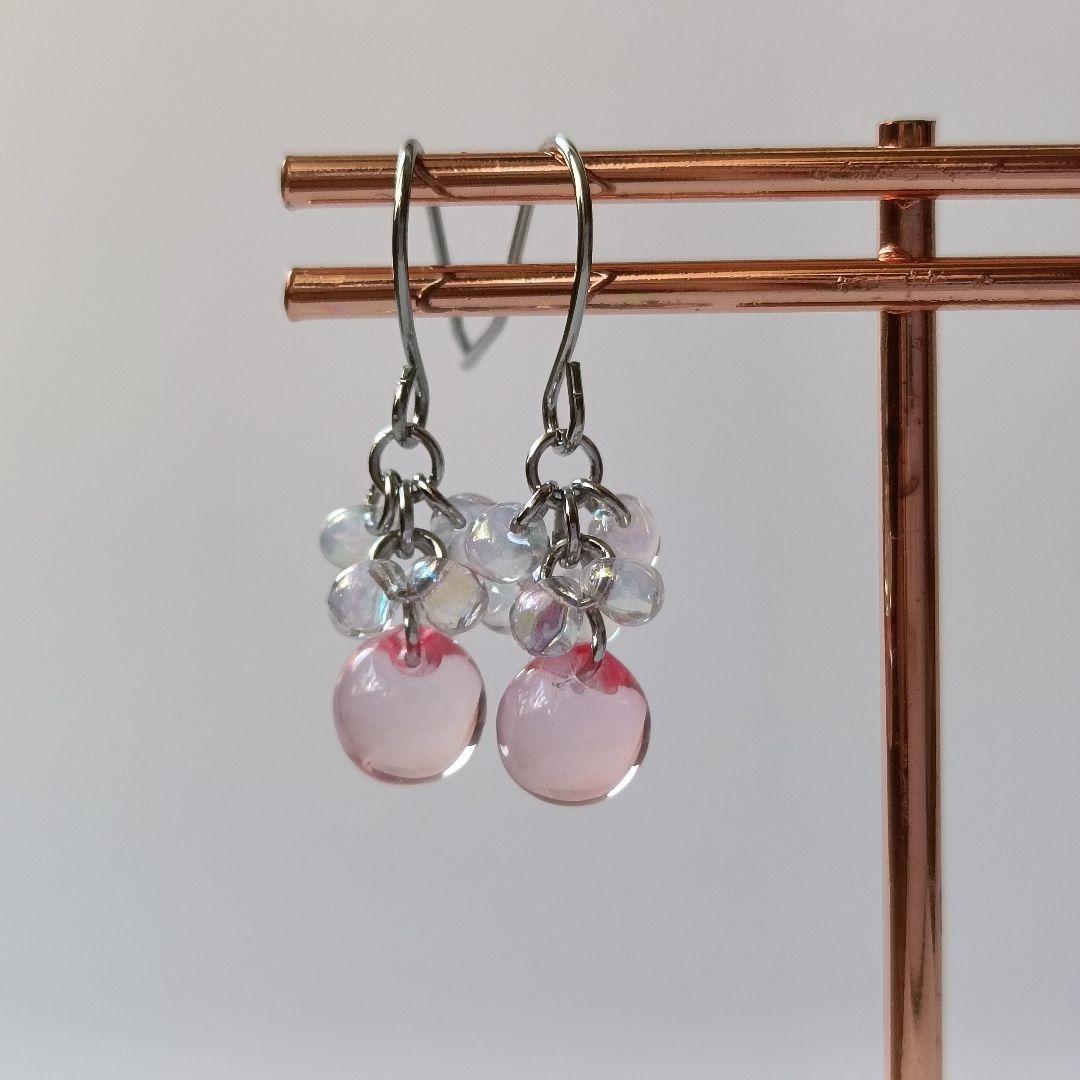 No.347 コロンとした鈴丸ビーズのピアス ハンドメイド