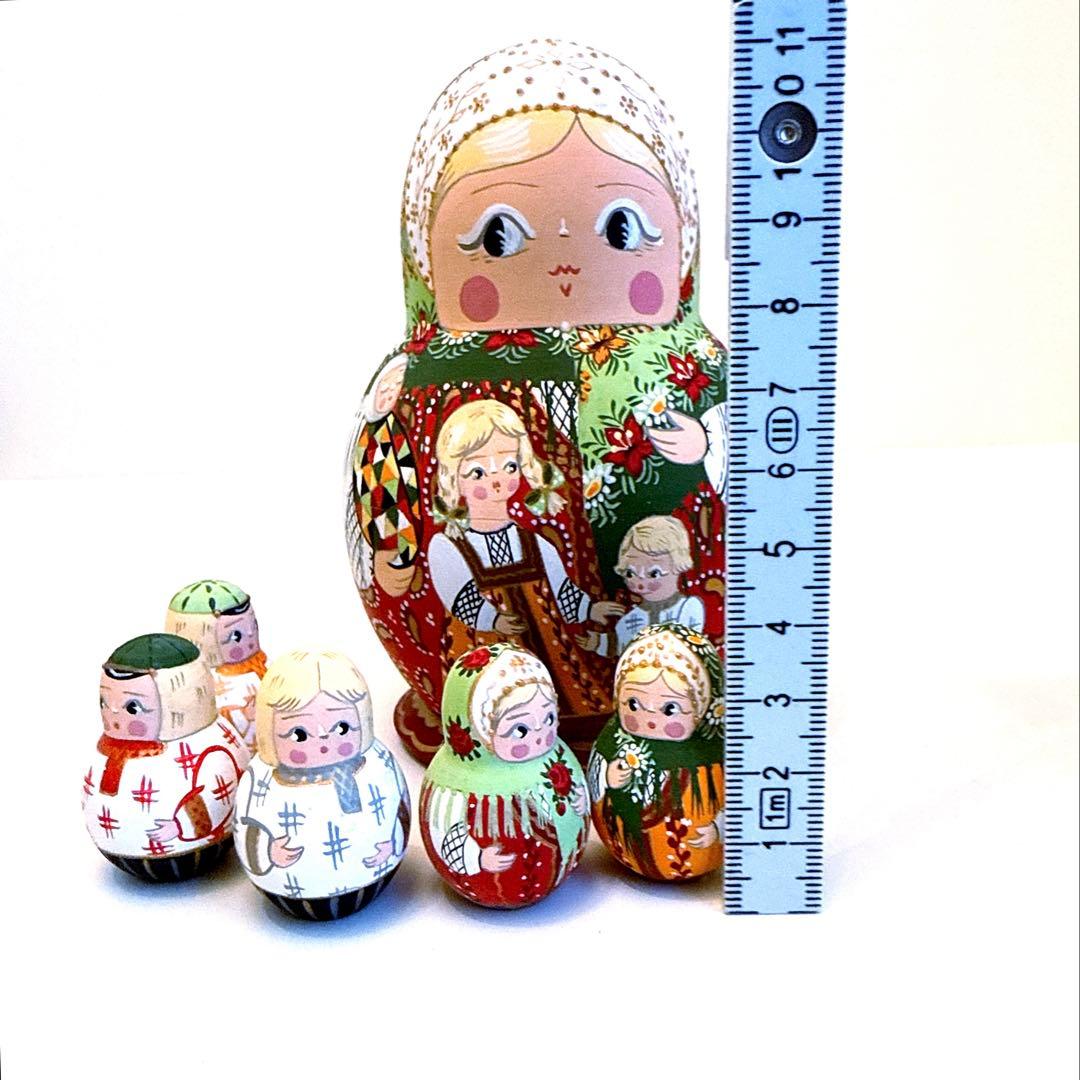 オリガ・ミッチナ作　ダルマ型 マトリョーシカ　6ピース　３人の子供