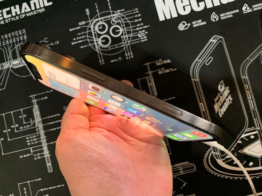 Apple iPhone XR カスタム16ProMax風 128GB