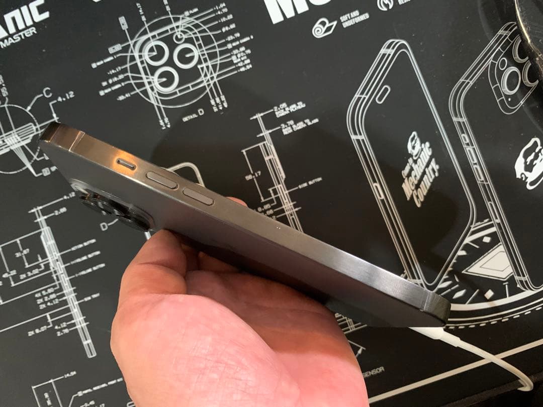 Apple iPhone XR カスタム16ProMax風 128GB