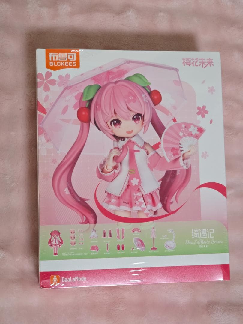 未開封 Blokees 初音ミク 公式 海外限定 BJD ドール 桜ミク