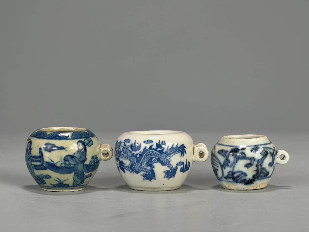 UM20-2U中国美術　景徳鎮窯　青花龍文　人物画　鳥食罐小壺　唐物　3点まとめ