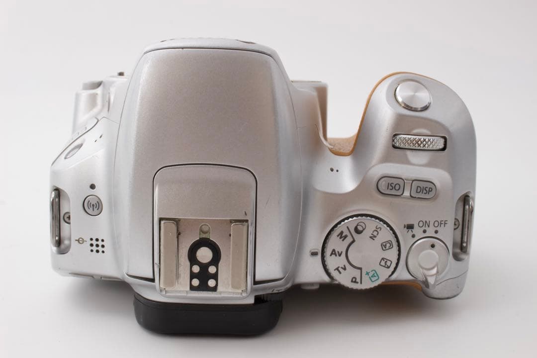 【セール中】CanonEOS Kiss X9 希少カラー スマホ転送 一眼レフ