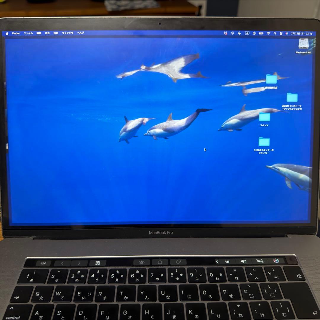 MacBook本体 MacBook Pro 2018 15inch Core i7 16Gb