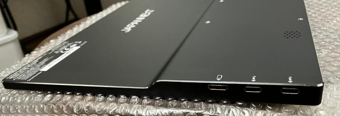 モバイルモニター「JN-MD-IPS135FP」（JAPANNEXT製）