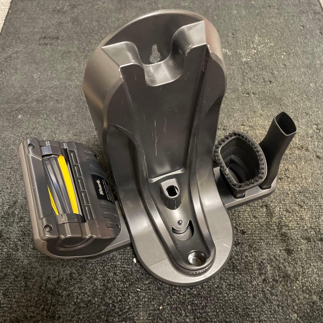 Shark 充電式ハンディクリーナー CH951J 本体