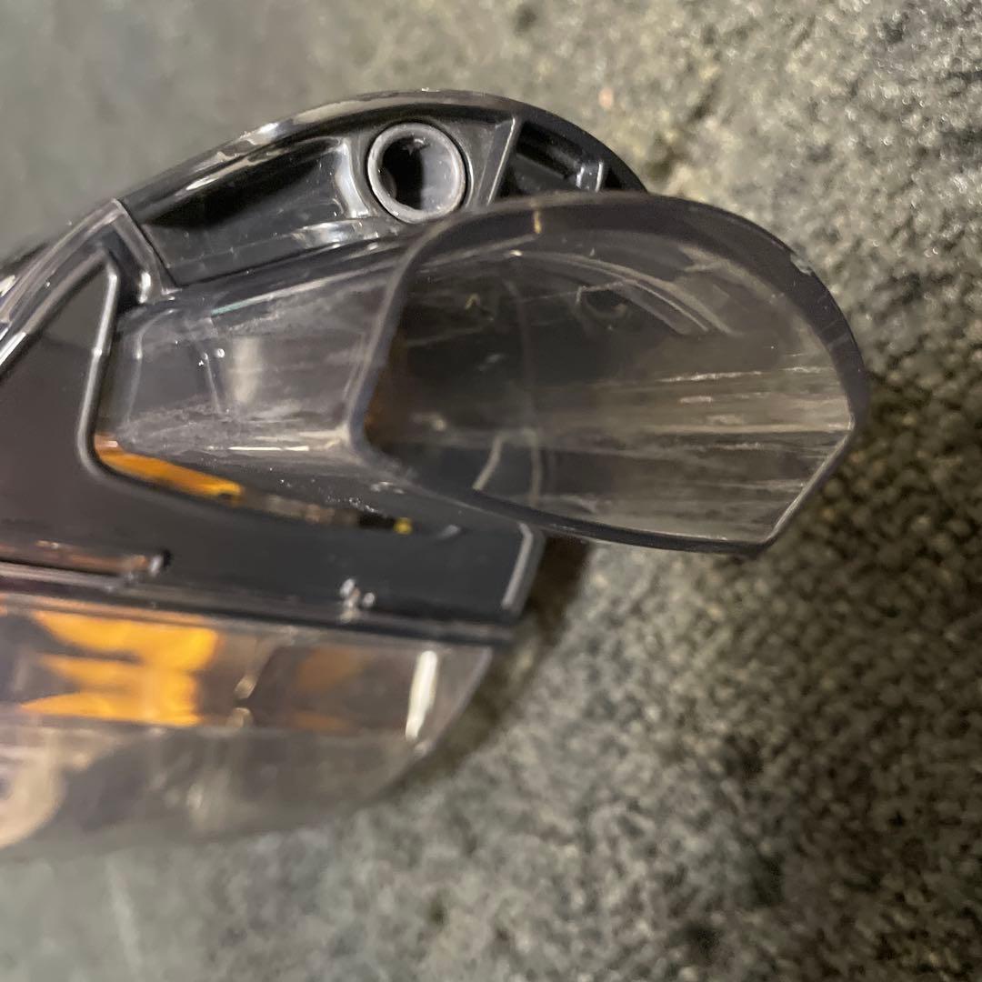 Shark 充電式ハンディクリーナー CH951J 本体