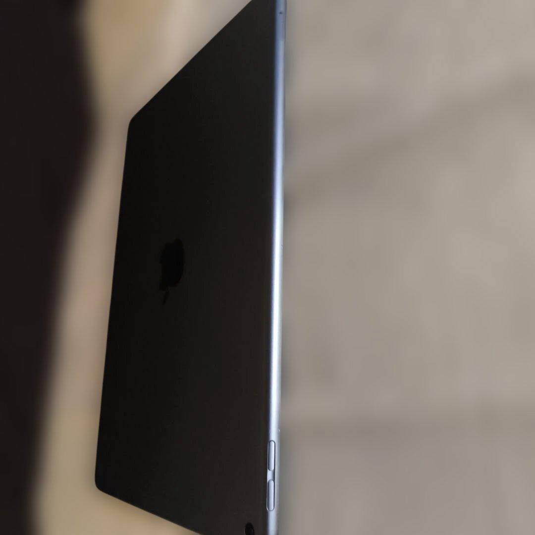 iPad Air第3世代/64GB スペースグレイ MV0D2J/A8 87％