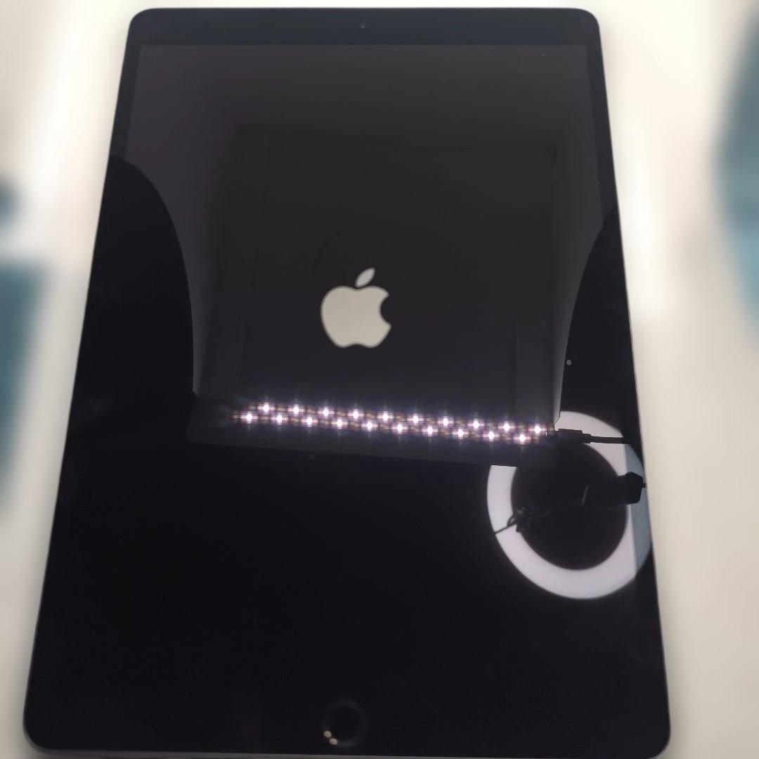 iPad Air第3世代/64GB スペースグレイ MV0D2J/A8 87％