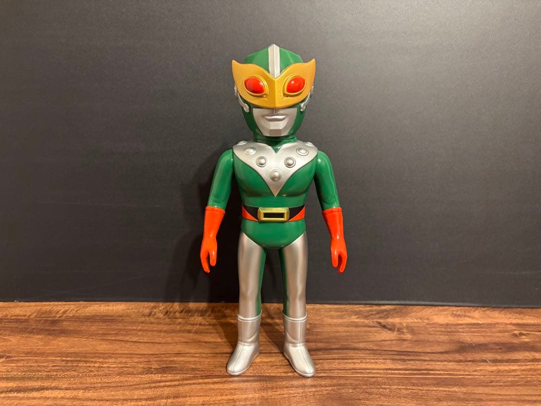 サンダーマスク、流星人間ゾーン 極美品話題のパチの面取れソフビ 超お買い得‼️