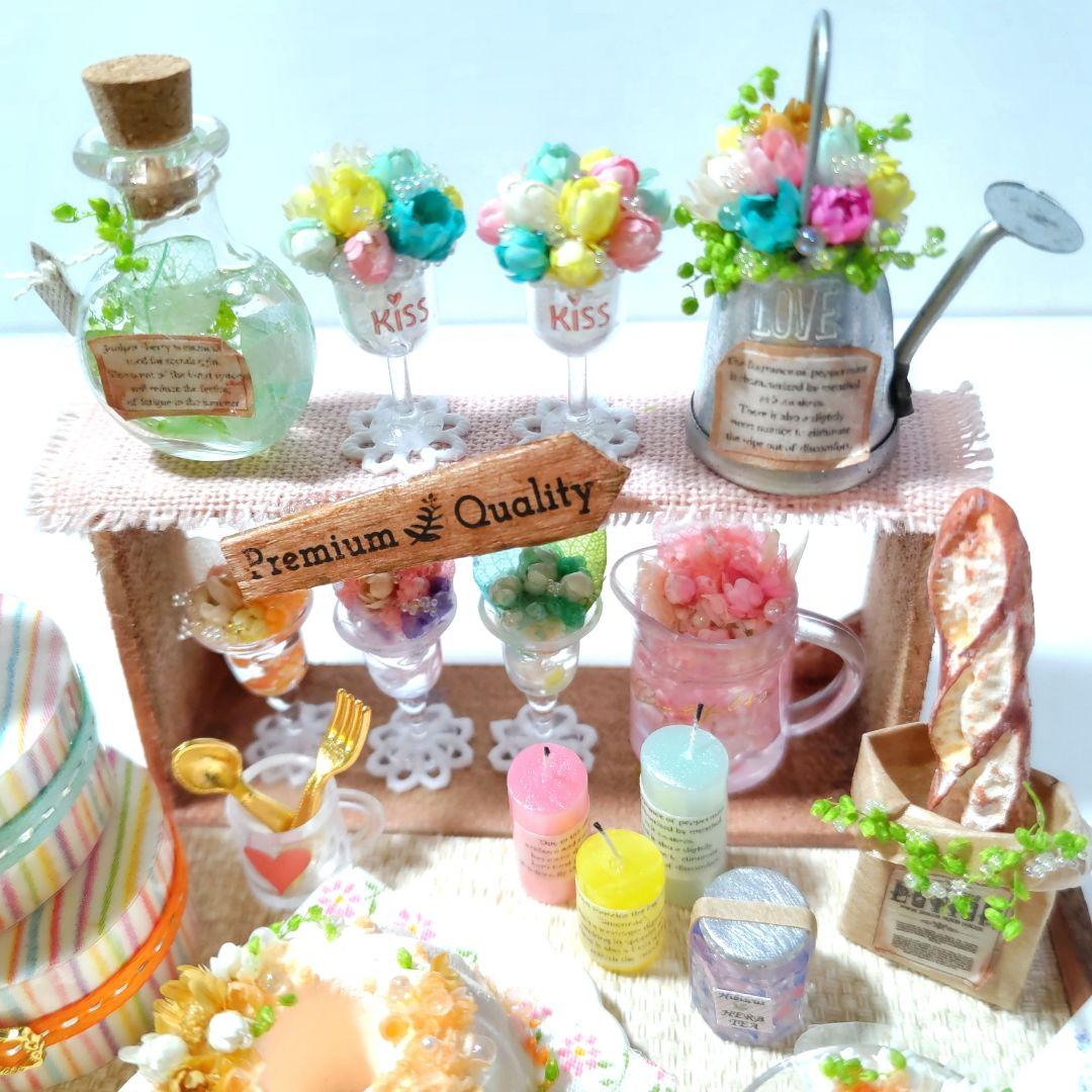 No.Ｂ231 いろんな色のフラワースイーツ＆雑貨セット