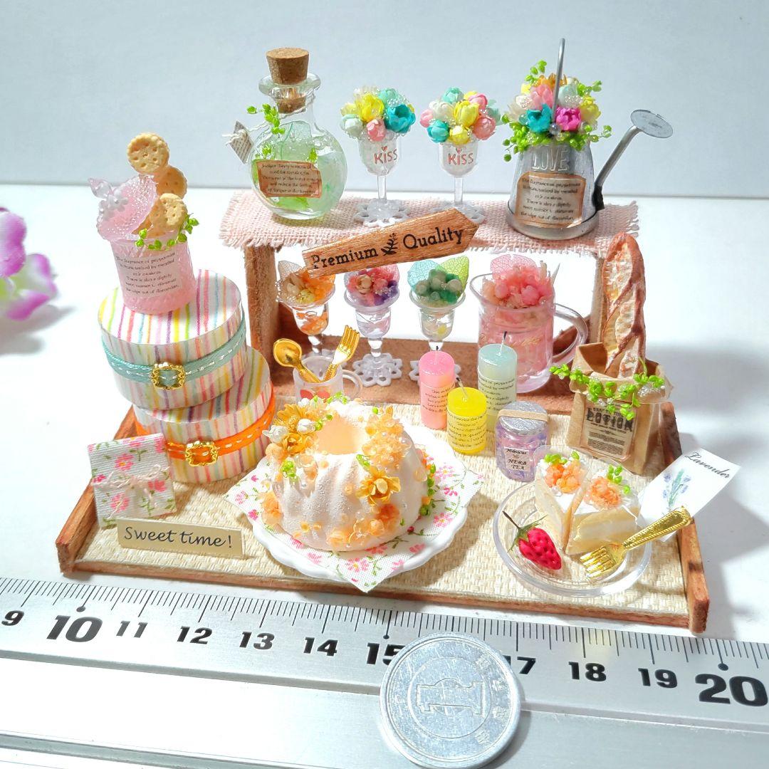 No.Ｂ231 いろんな色のフラワースイーツ＆雑貨セット