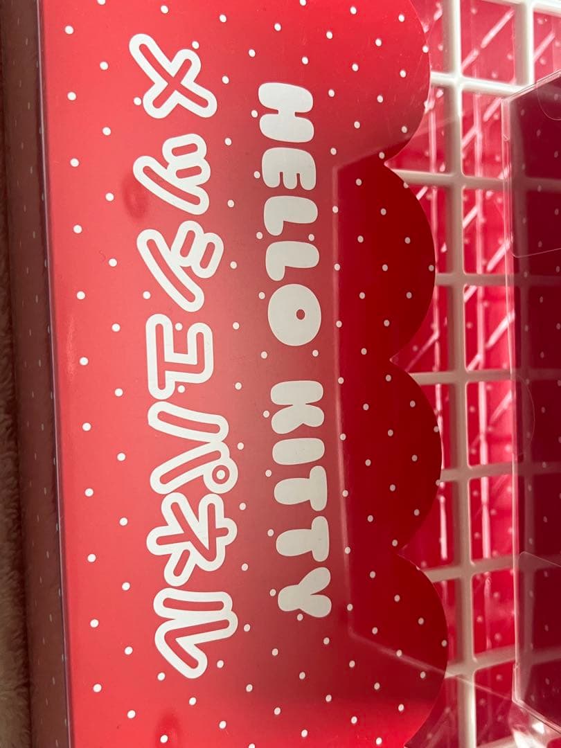 サンリオ ハローキティメッシュパネル　フック付き小物入れ　S字フック　セット