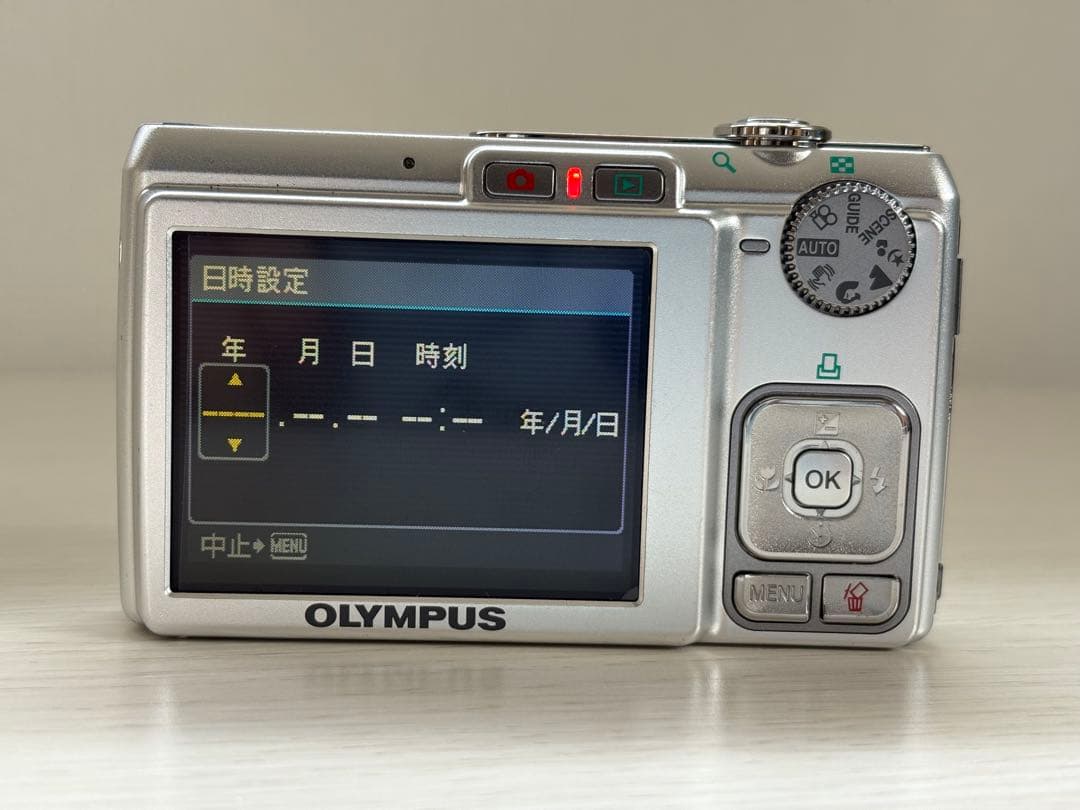 OLYMPUS デジタルカメラ FE-240