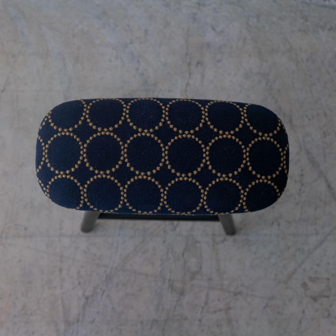 キッチンスツールBK H630＋ミナ ペルホネン　タンバリン