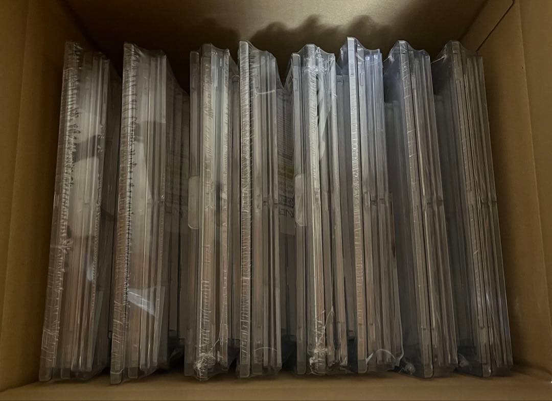 ダイソー 透明コレクションケース　組み立てタイプ 8点セット ディスプレイケース