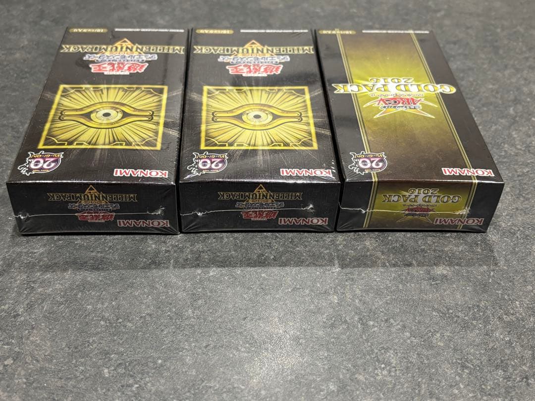 新品未開封シュリンク付き★MILLENNIUM PACK×２、GOLD PACK