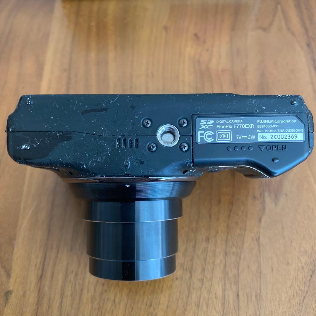 【訳あり】 FUJIFILM FINEPIX F770 EXR デジタルカメラ