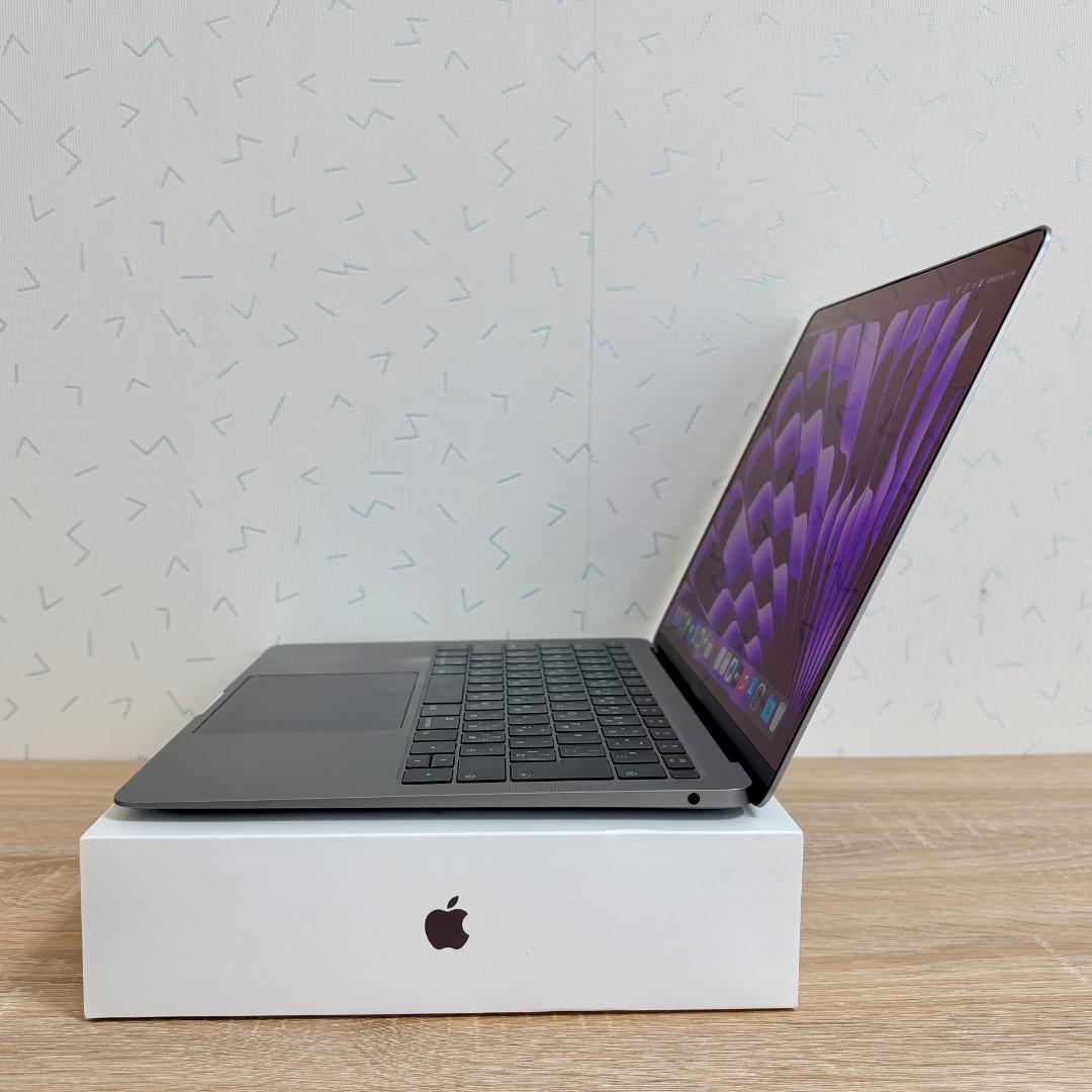 Apple MacBook Air 13インチ MacOffice搭載