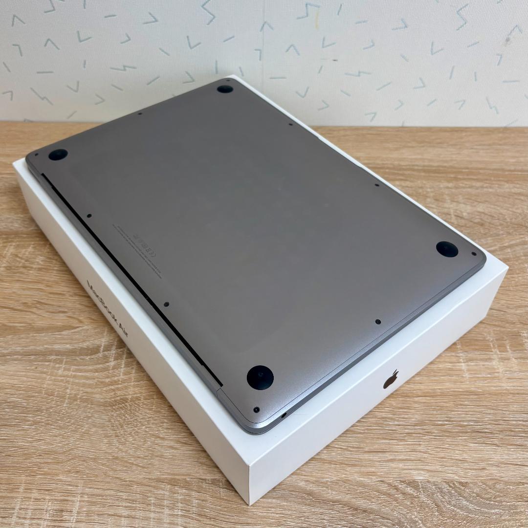 Apple MacBook Air 13インチ MacOffice搭載
