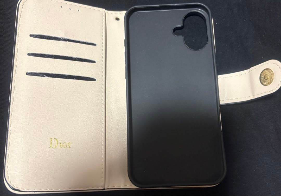 ⭐️お値下げ ほぼ新品 iPhone16 plus Dior 手帳型携帯ケース⭐️