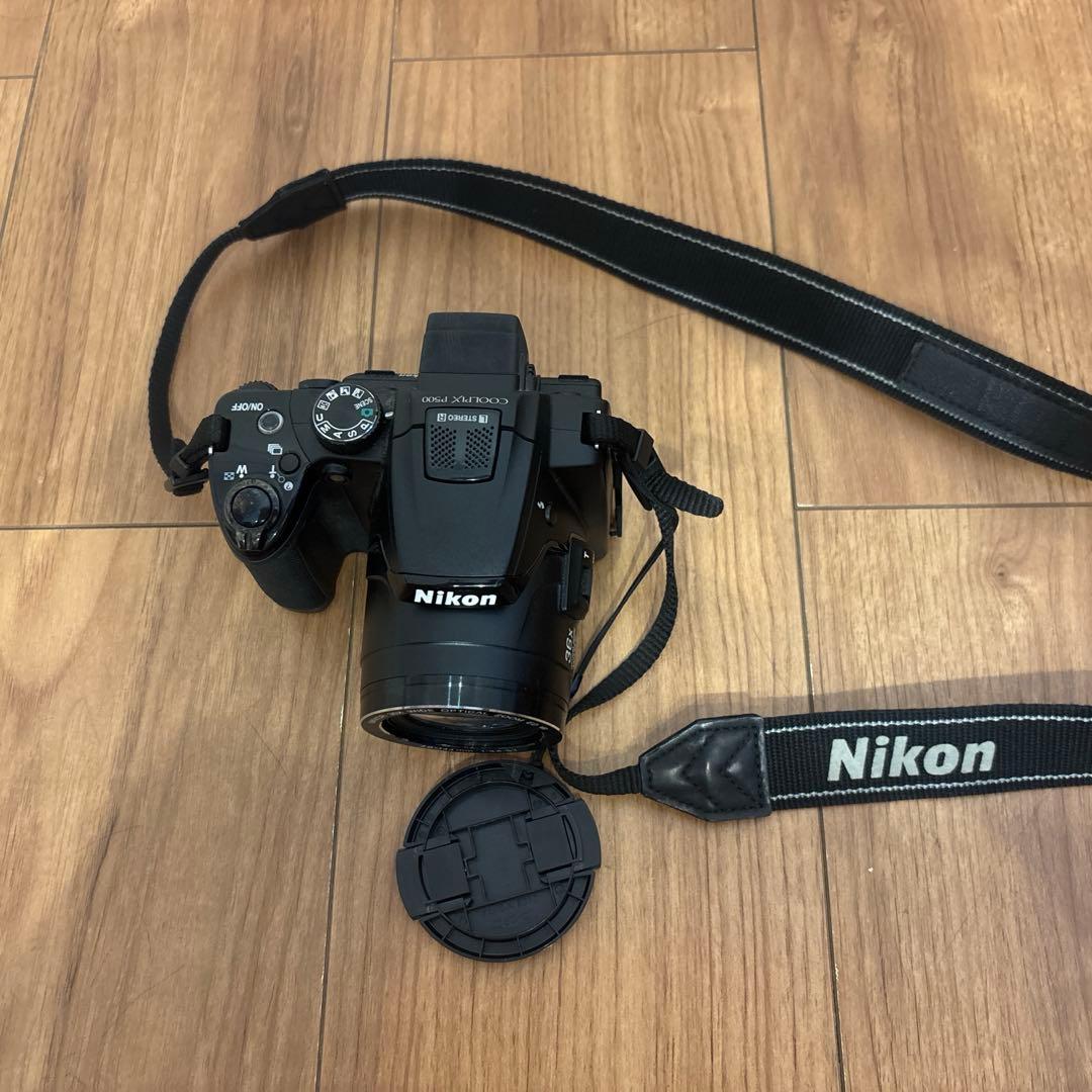 Nikon Coolpix P500 デジタルカメラ