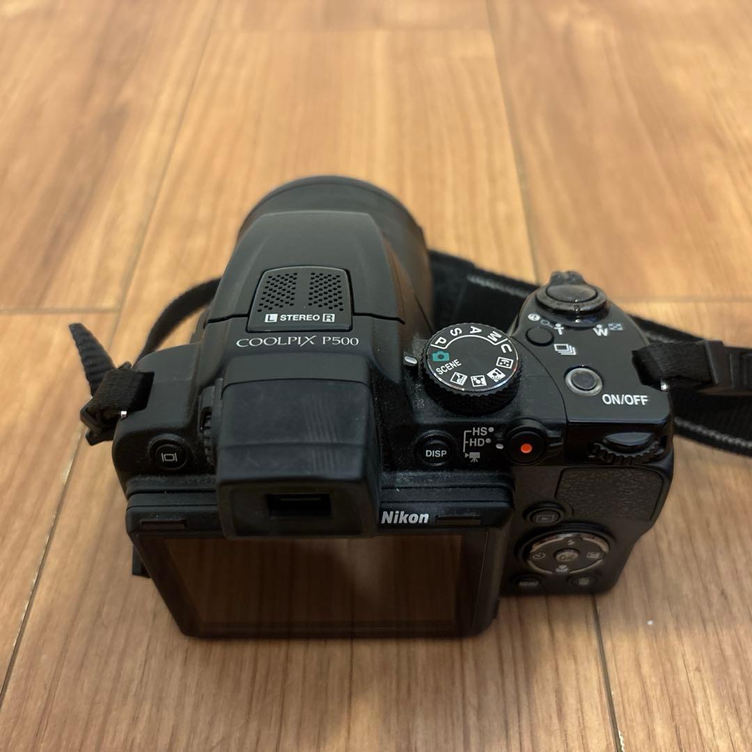 Nikon Coolpix P500 デジタルカメラ