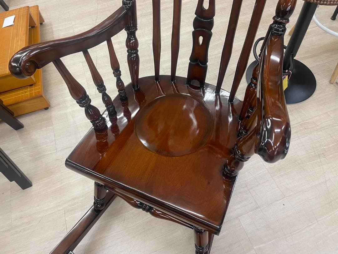 マホガニー　ロッキングチェア　無垢材　天然木　揺れるイス　揺れる椅子　木製