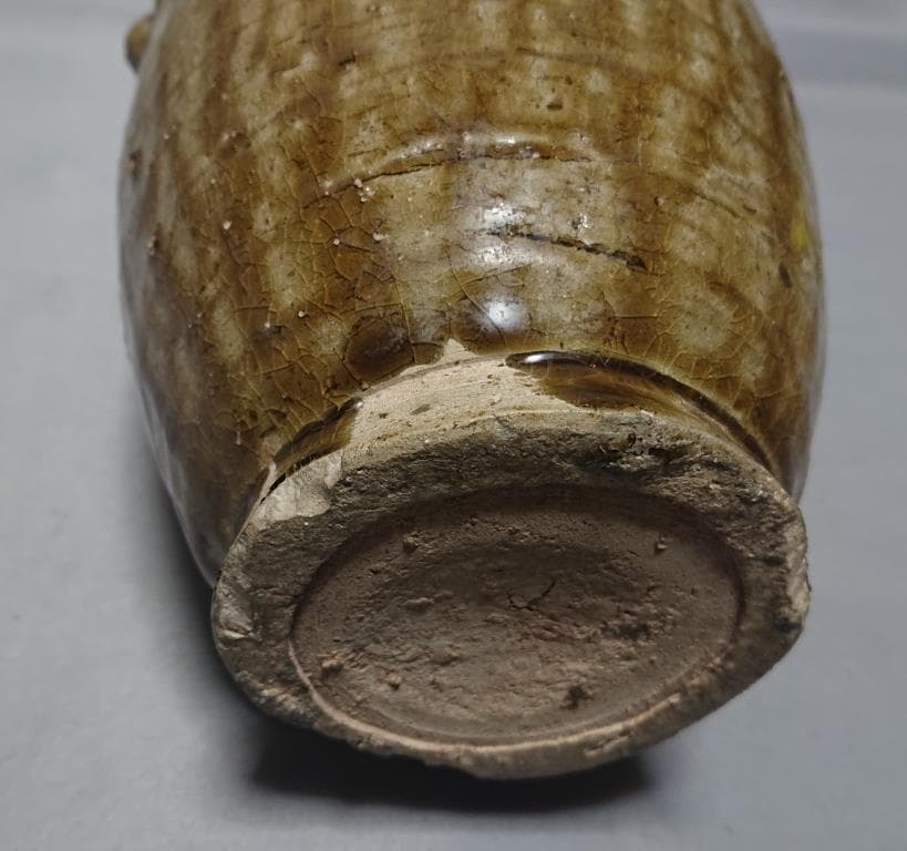 コレクター収集品　中国　宋時代　青磁貼花蛟龍獣瓶