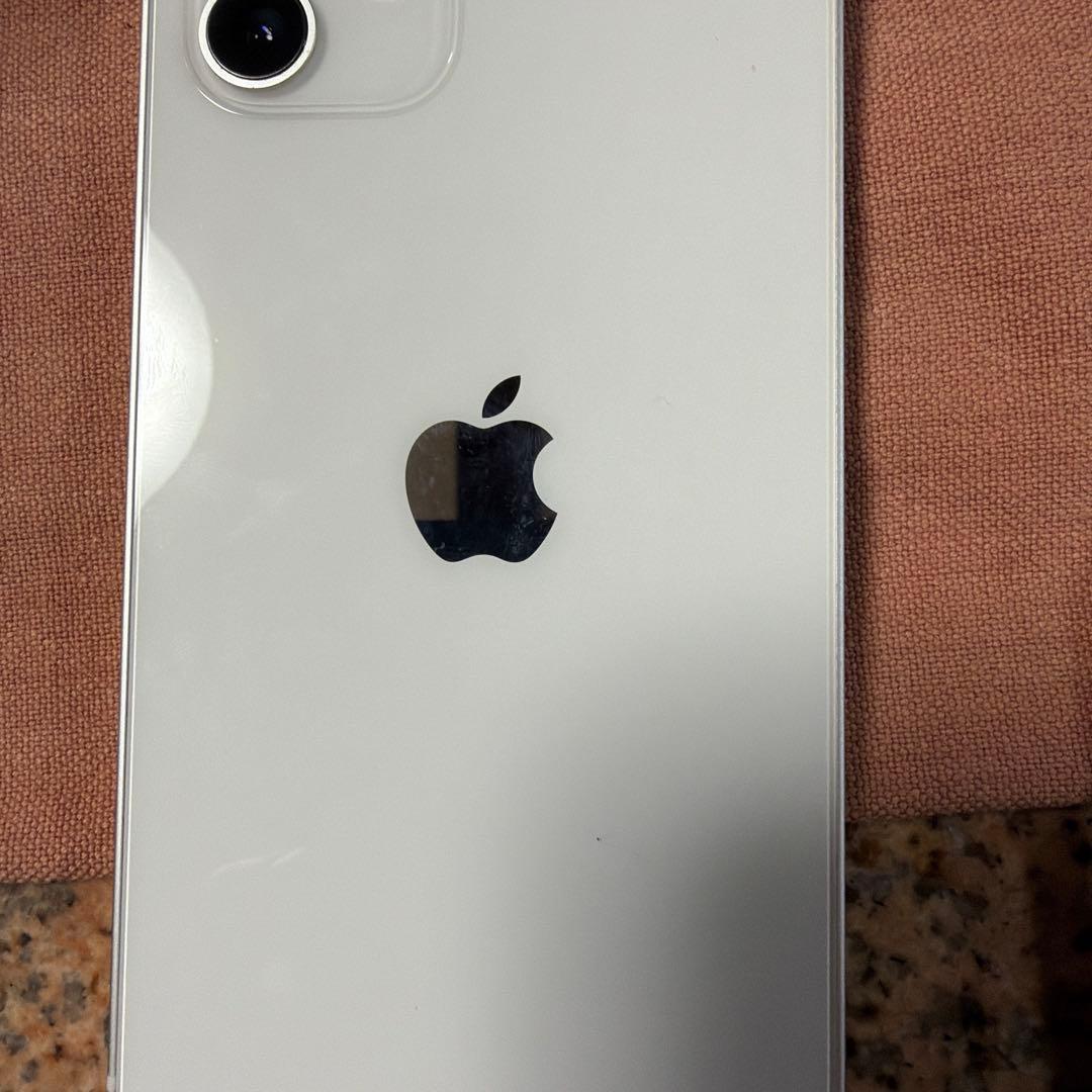 画面交換あり　iPhone12 64G ホワイト