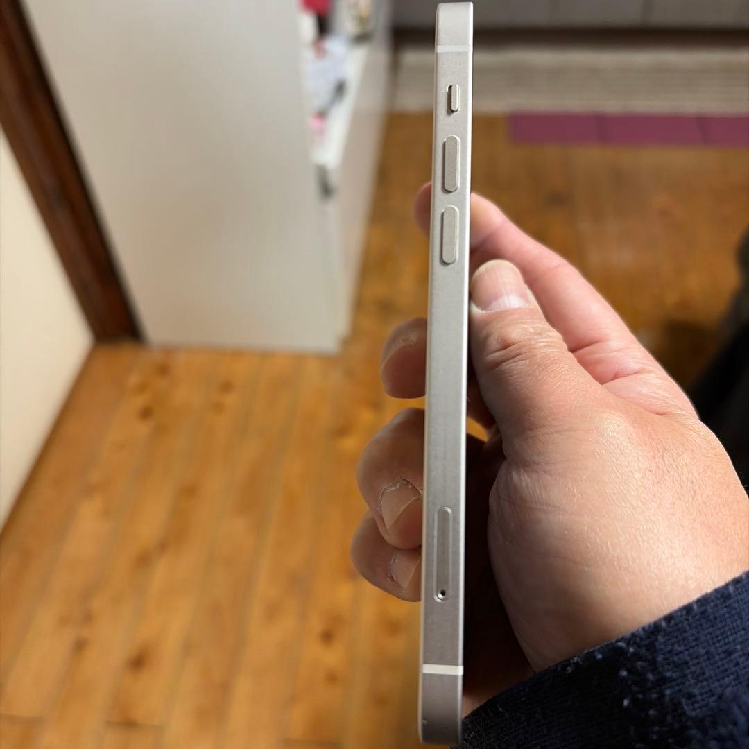 画面交換あり　iPhone12 64G ホワイト