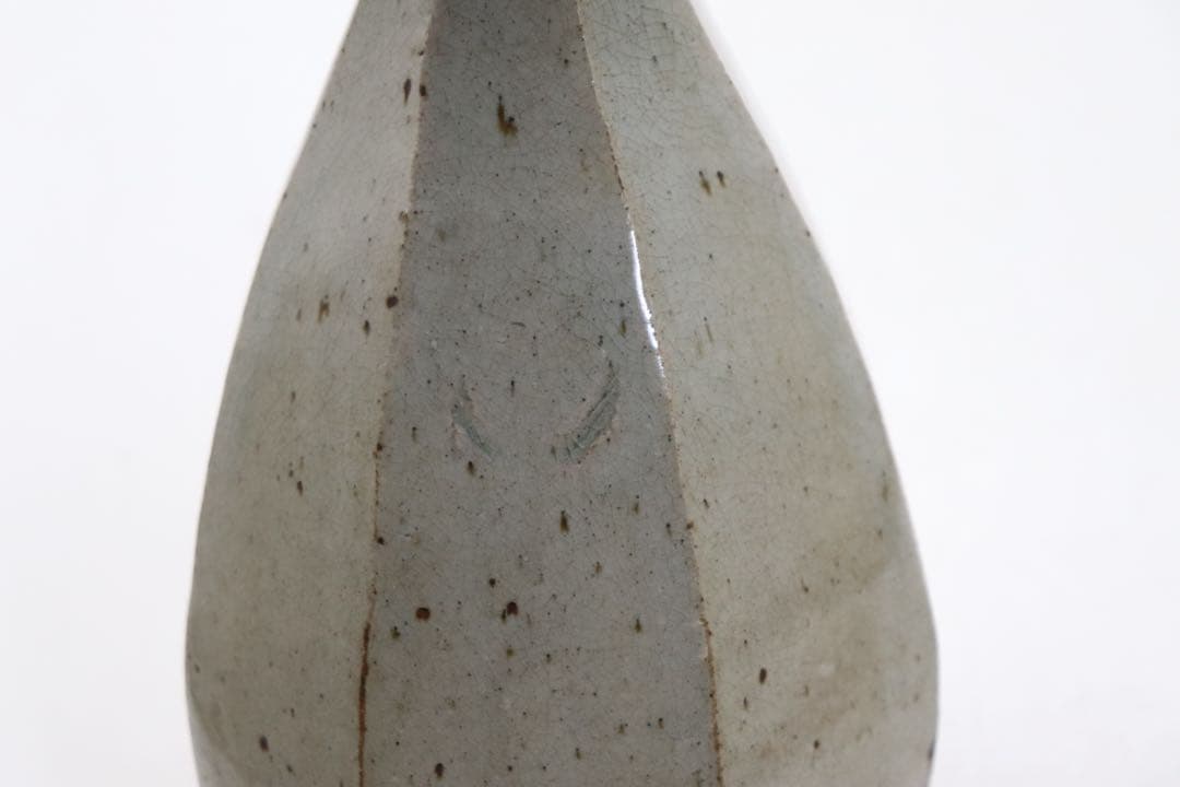 青磁　八陵瓶　龍泉窯　送料込み250812