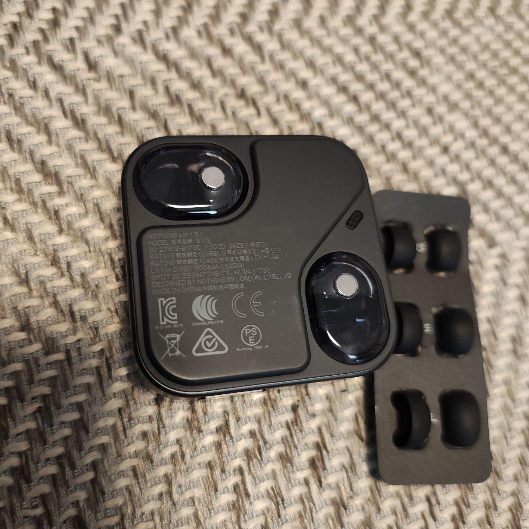 【美品】Nothing Ear3