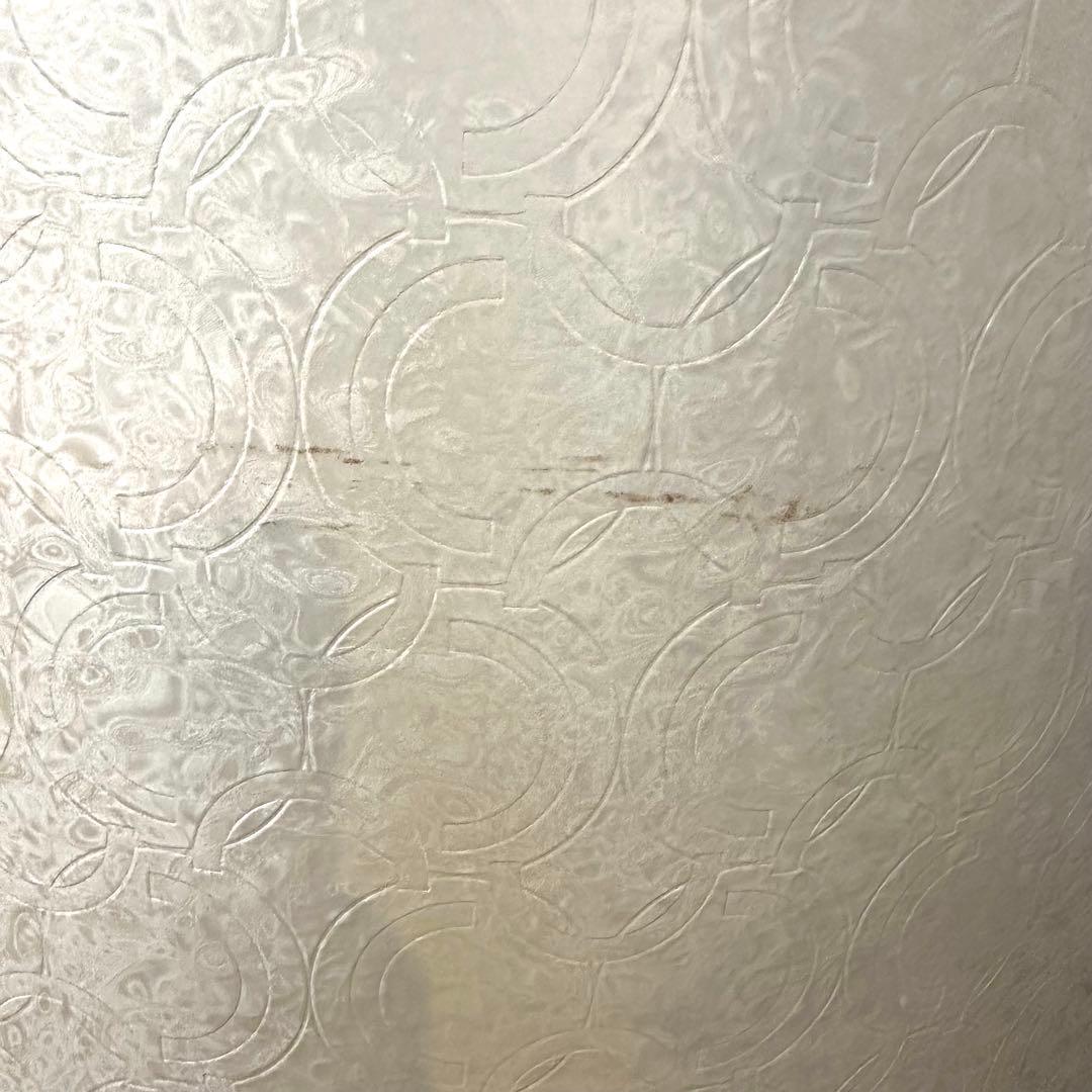 ダイニングチェア 合皮　アイボリー　エレガント系１脚