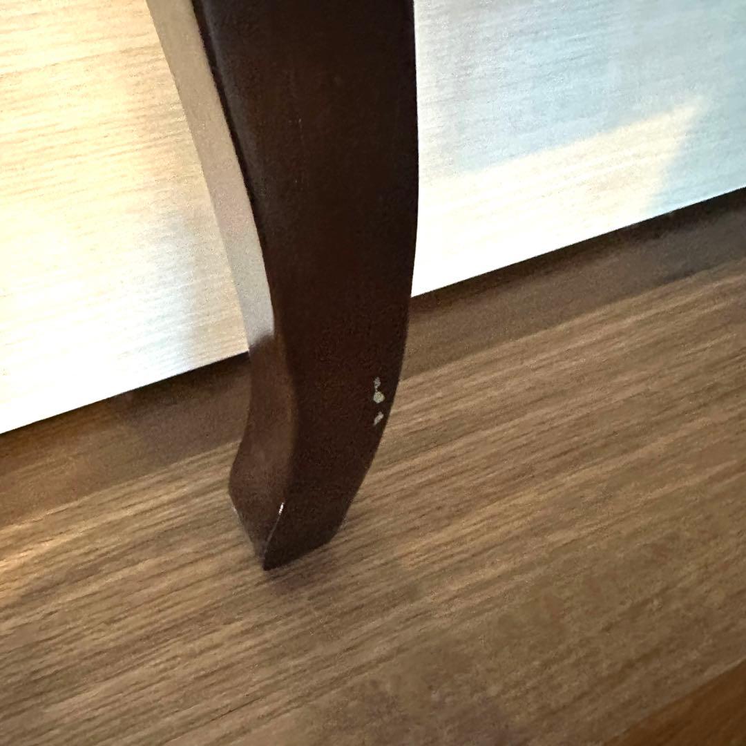 ダイニングチェア 合皮　アイボリー　エレガント系１脚