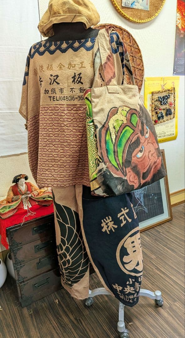 のぼり旗（鐘馗様柄）の柿渋染めトートバッグ　　古布リメイク