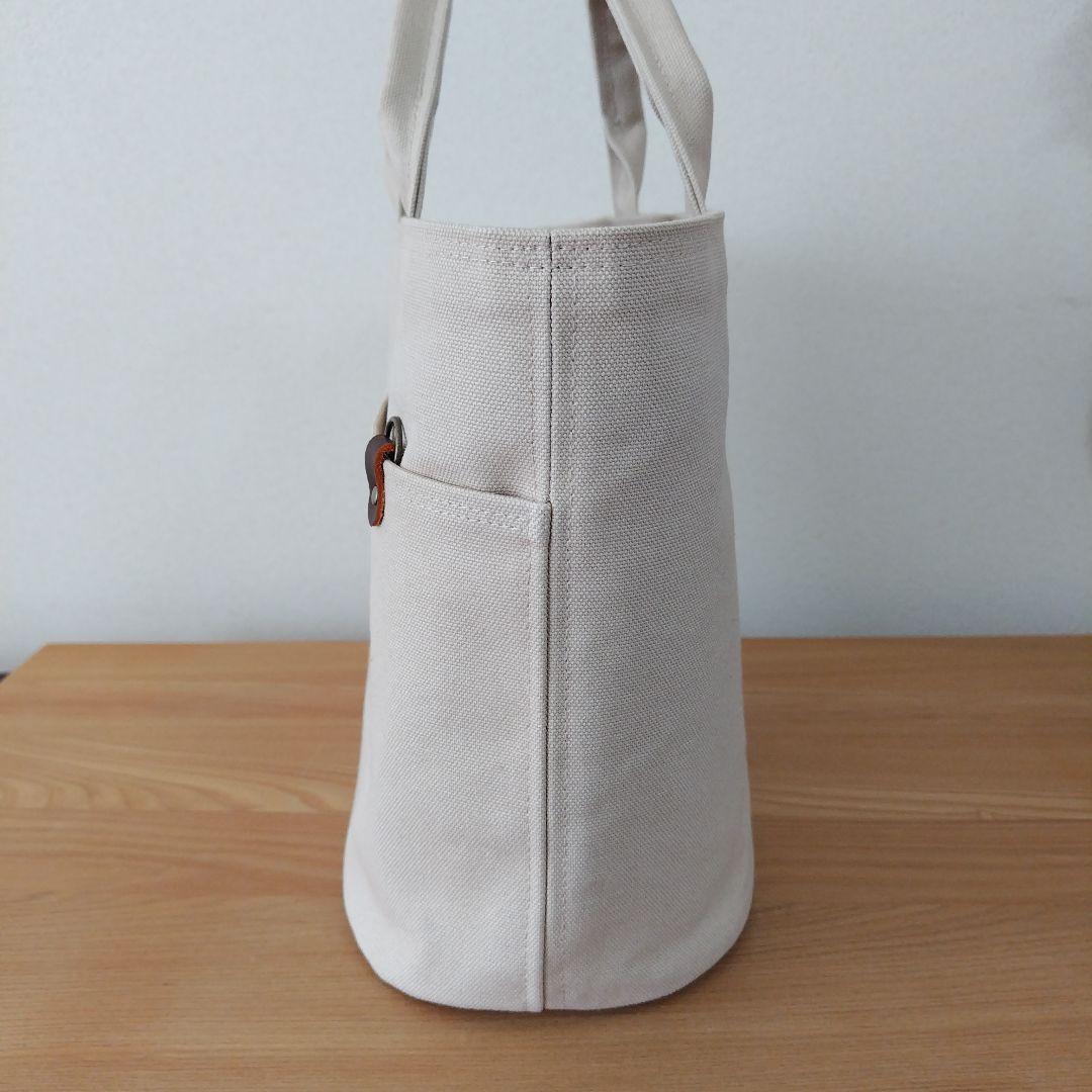 ハンドメイドトートバック、前後ポケット付き、楕円底&ベルトラウンドS